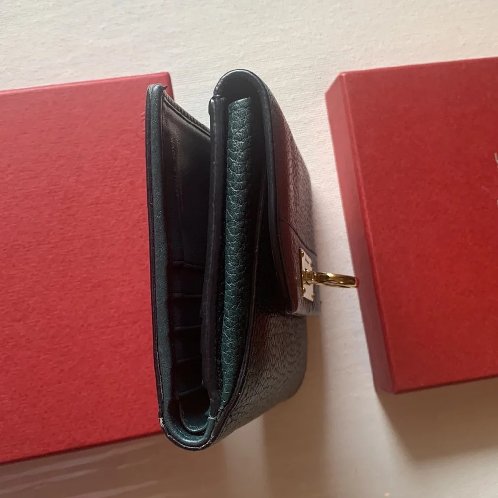 Salvatore Ferragamo Gancini claps leather compact wallet